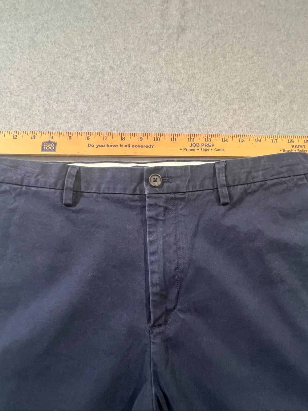 Banana Republic Aiden Short in Navy